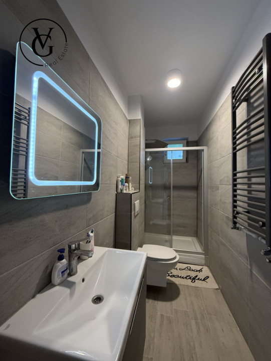 Alezzi Beach - Apartament 3 camere -frontal mare-garaj 