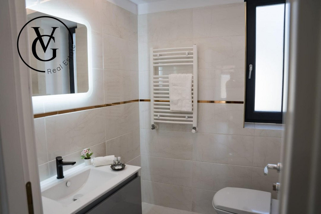 Apartament 3 camere - zona Unirii 