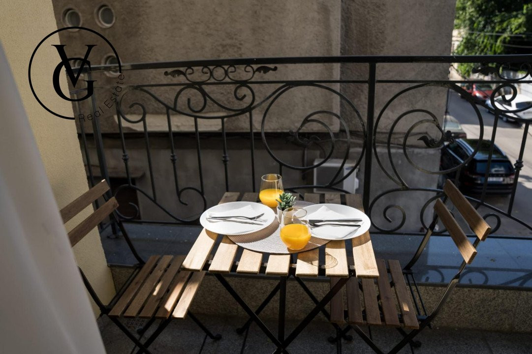 Apartament 3 camere - zona Unirii 