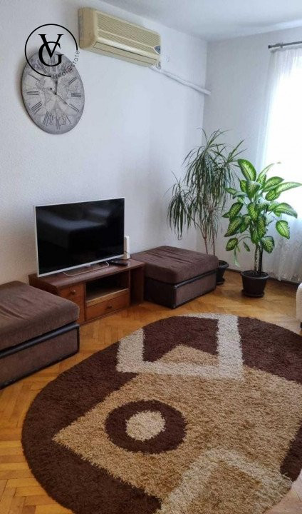 Apartament 3 camere si 2 bai - Piata Romana 