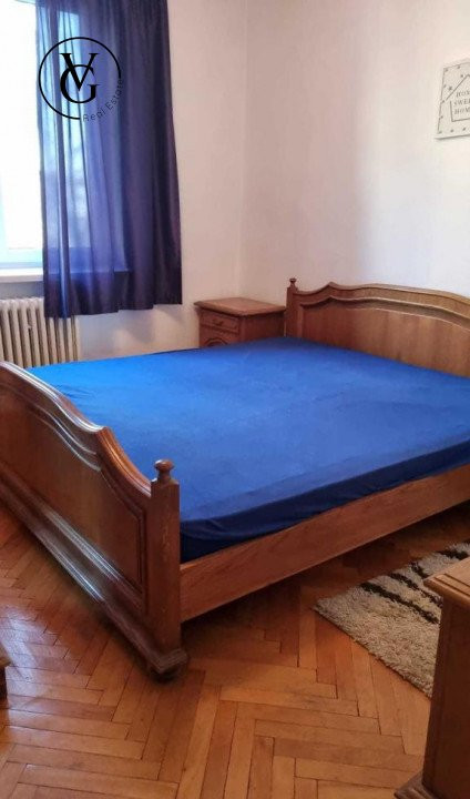 Apartament 3 camere si 2 bai - Piata Romana 