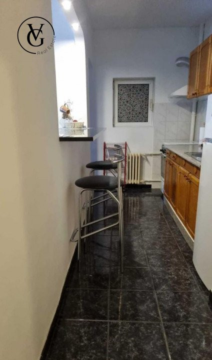 Apartament 3 camere si 2 bai - Piata Romana 