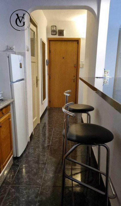 Apartament 3 camere si 2 bai - Piata Romana 