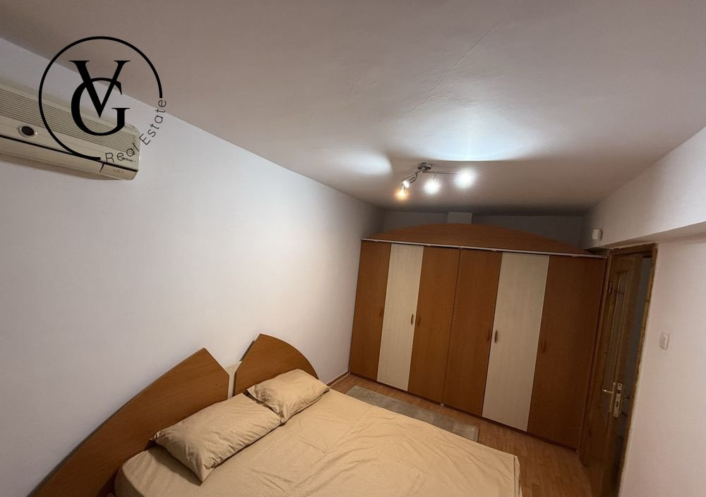 Apartament 4 camere tip duplex - Trocadero
