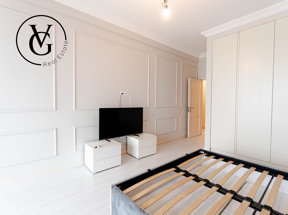 Apartament 3 camere-100 mp-  Mamaia -frontal lac