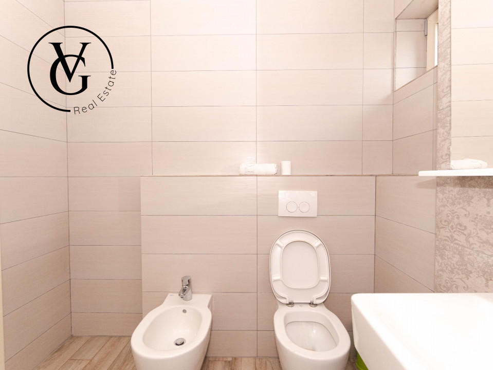 Apartament 3 camere-100 mp-  Mamaia -frontal lac