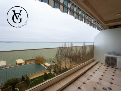 Apartament 3 camere-100 mp-  Mamaia -frontal lac