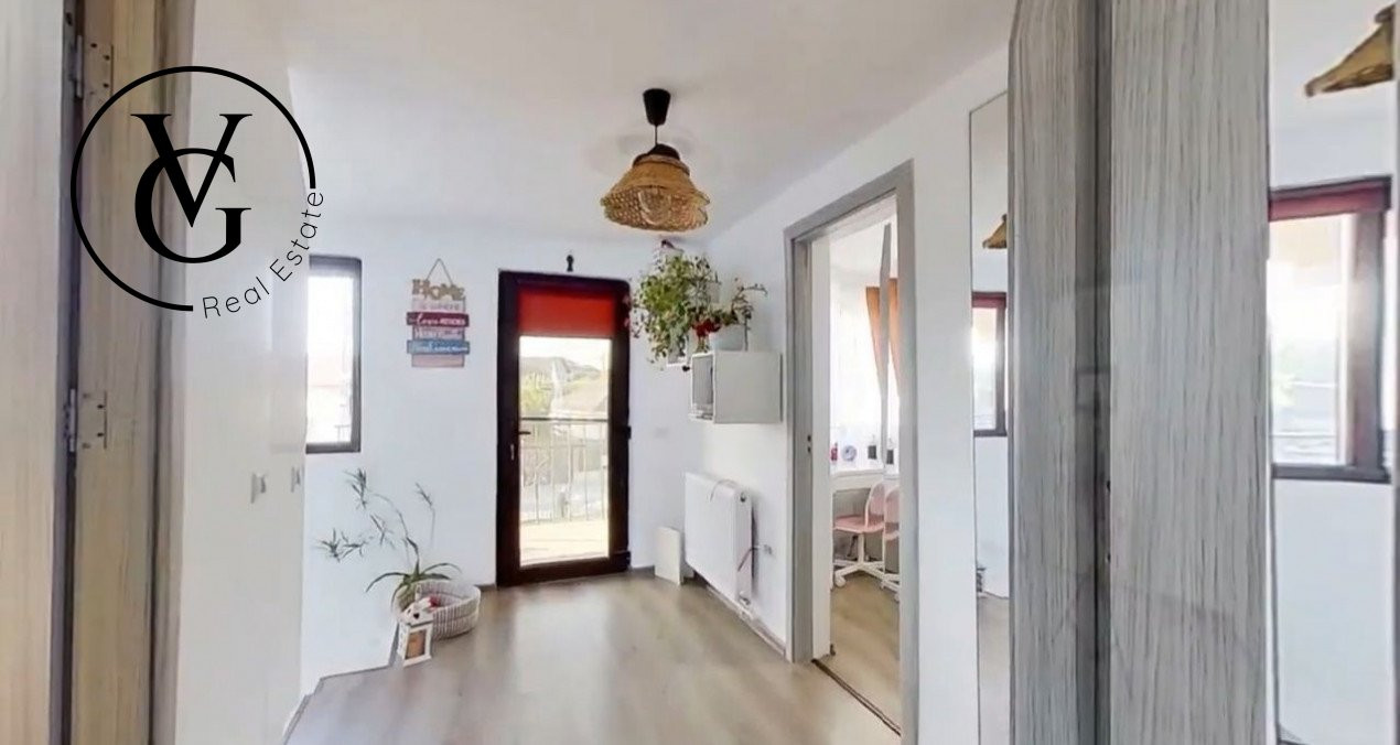Vila P+M-  4 camere - Lumina