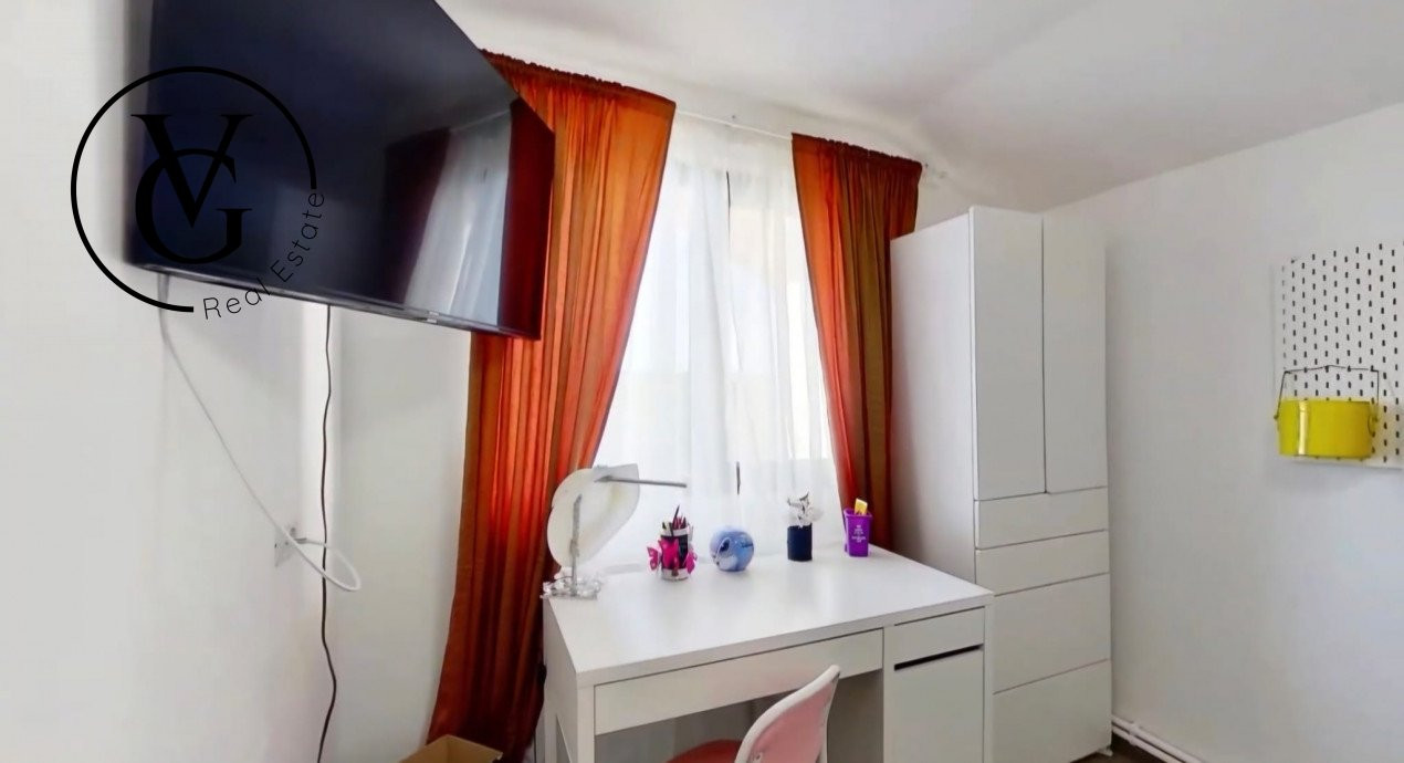 Vila P+M-  4 camere - Lumina