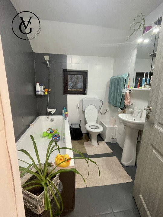 Vila P+M-  4 camere - Lumina