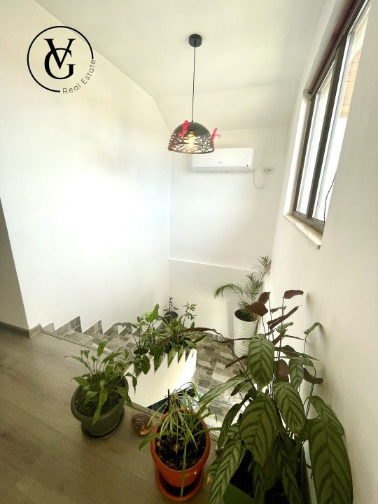 Vila P+M-  4 camere - Lumina