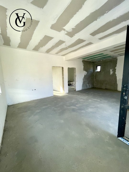 Casa la sol, 4 camere, Lumina