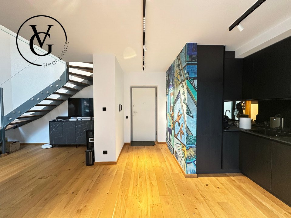 Duplex modern cu terasă, grădină și sistem smart home complet