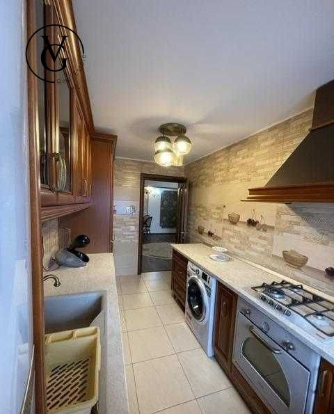 Apartament 3 camere - zona Unirii 