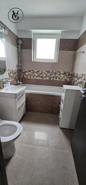 Apartament 3 camere - Tomis Plus + loc de parcare