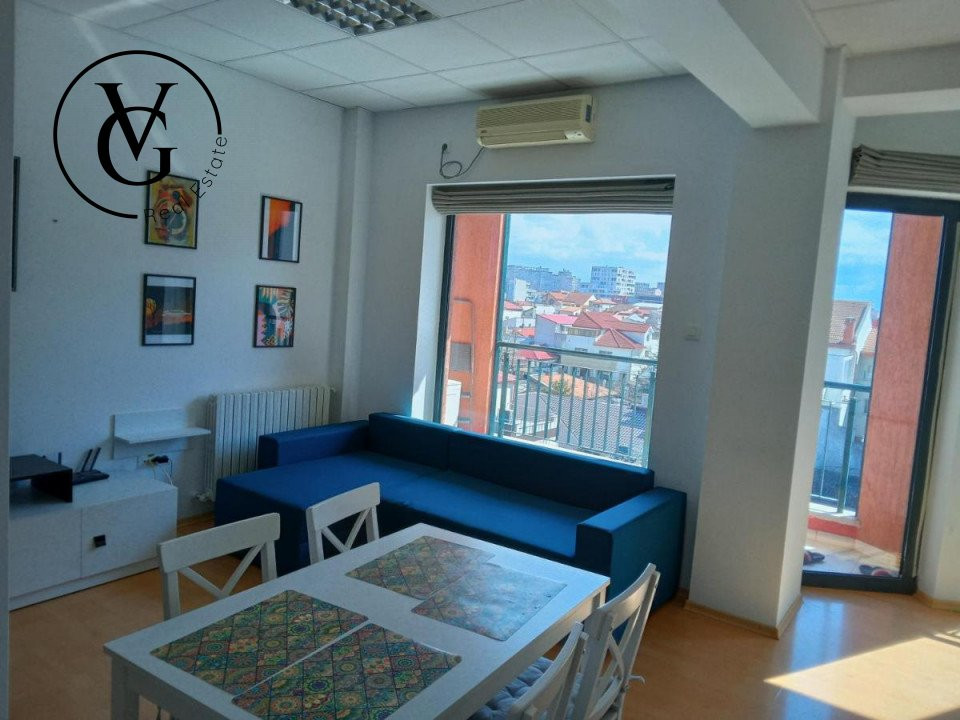 Apartament cu 3 camere în Faleză Nord