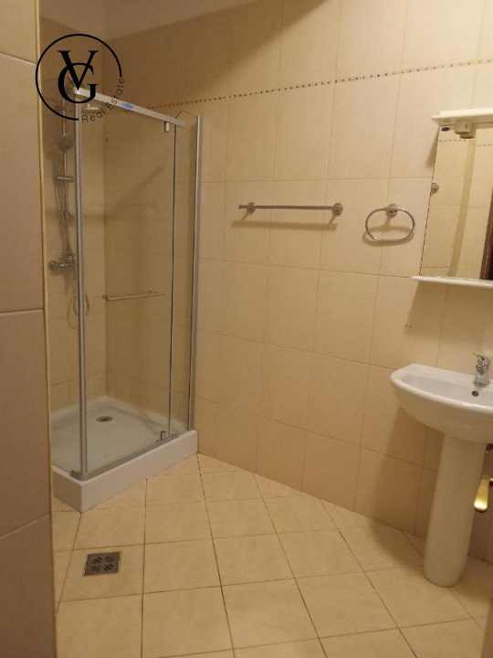 Apartament cu 3 camere în Faleză Nord