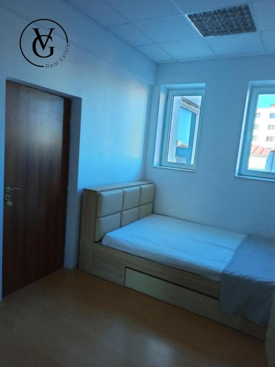 Apartament cu 3 camere în Faleză Nord