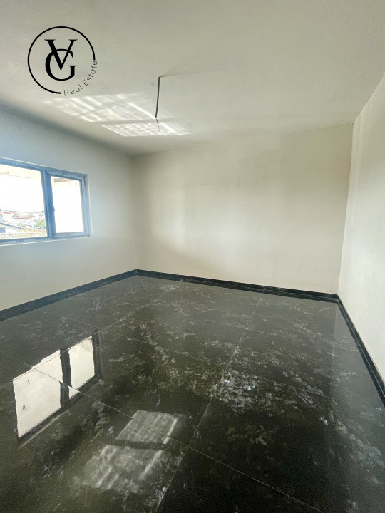 Vila individuala P+1, LUX, 8 camere, zona Lumina