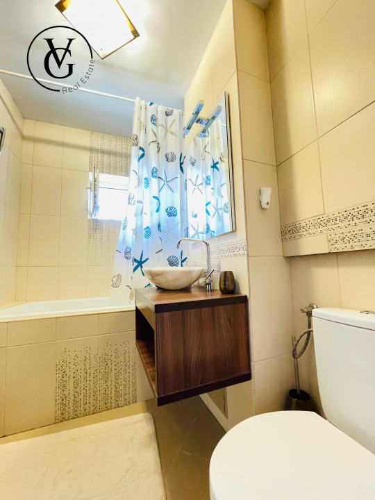 Apartament modern cu 3 camere - zona Lacul Tei