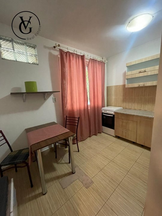 Apartament cu 2 camere - zona Domenii - 1 Mai