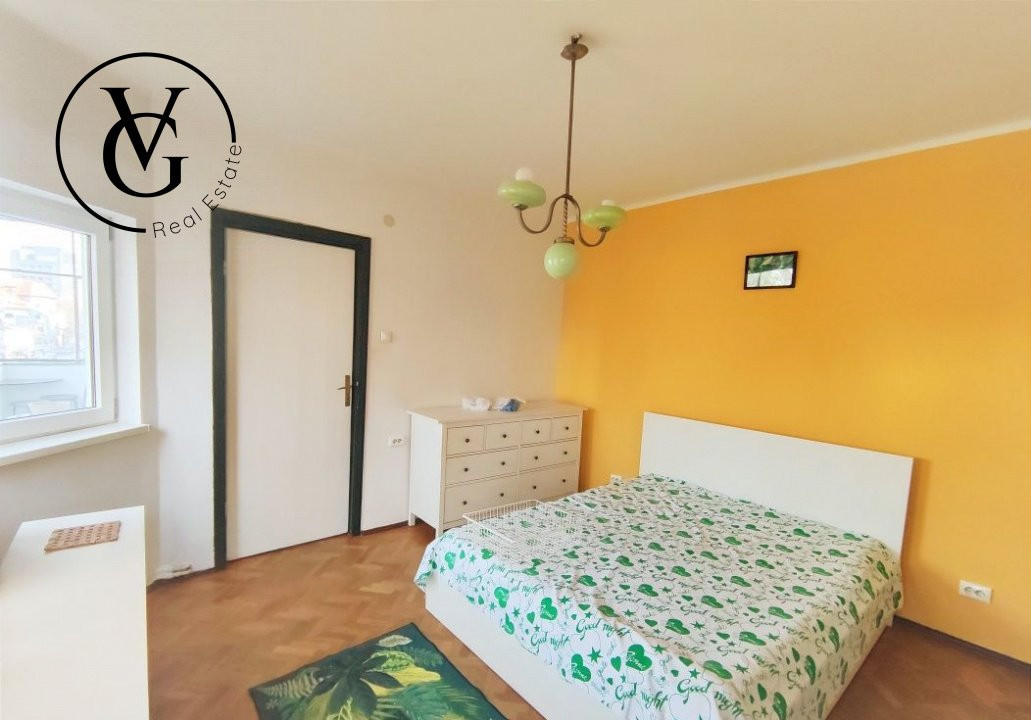 Apartament 3 camere - Piata Romana 