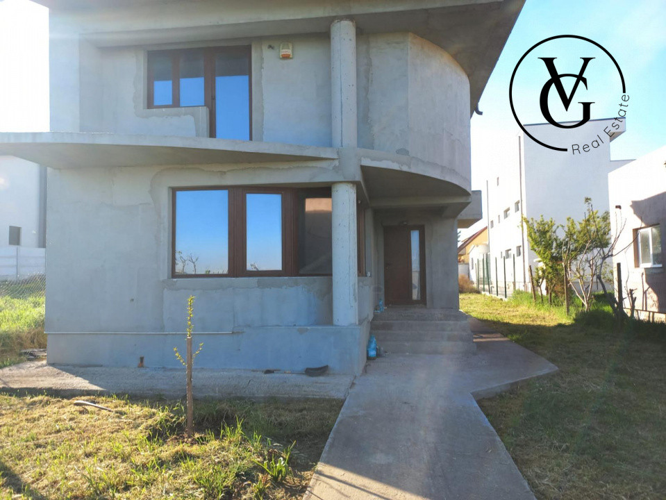 Vila P+1, 4 camere, teren 400mp, oras Ovidiu