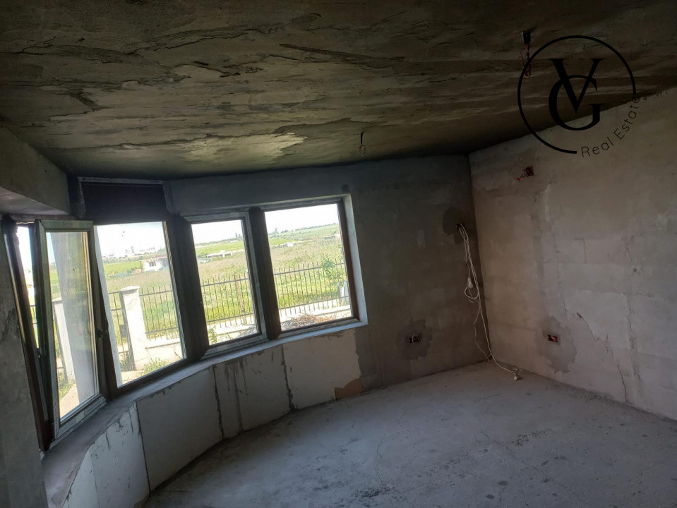 Vila P+1, 4 camere, teren 400mp, oras Ovidiu