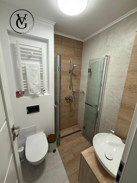 Apartament 4 camere renovat - zona Aviației 