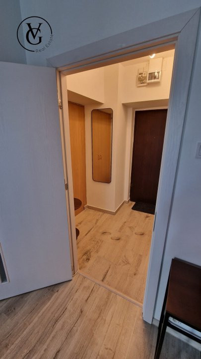 Garsonieră spatioasa decomandata - Bd. Ion Mihalache