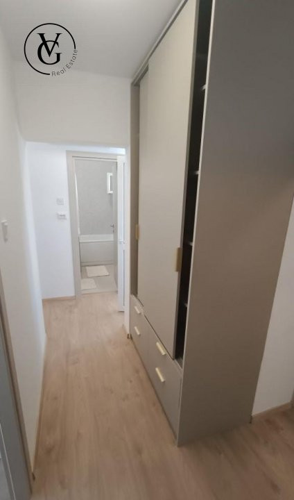 Apartament 3 camere - Zona Tineretului 