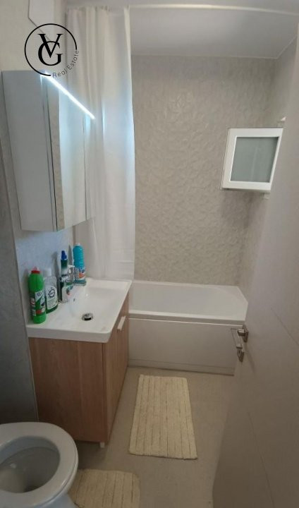 Apartament 3 camere - Zona Tineretului 