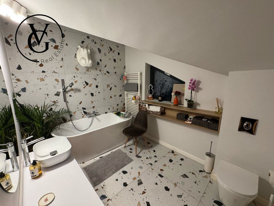 Vila tip duplex în zona de nord - Aviației