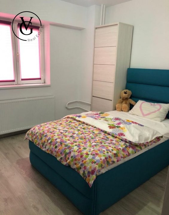 Apartament decomandat cu 3 camere - zona Parc Sebastian