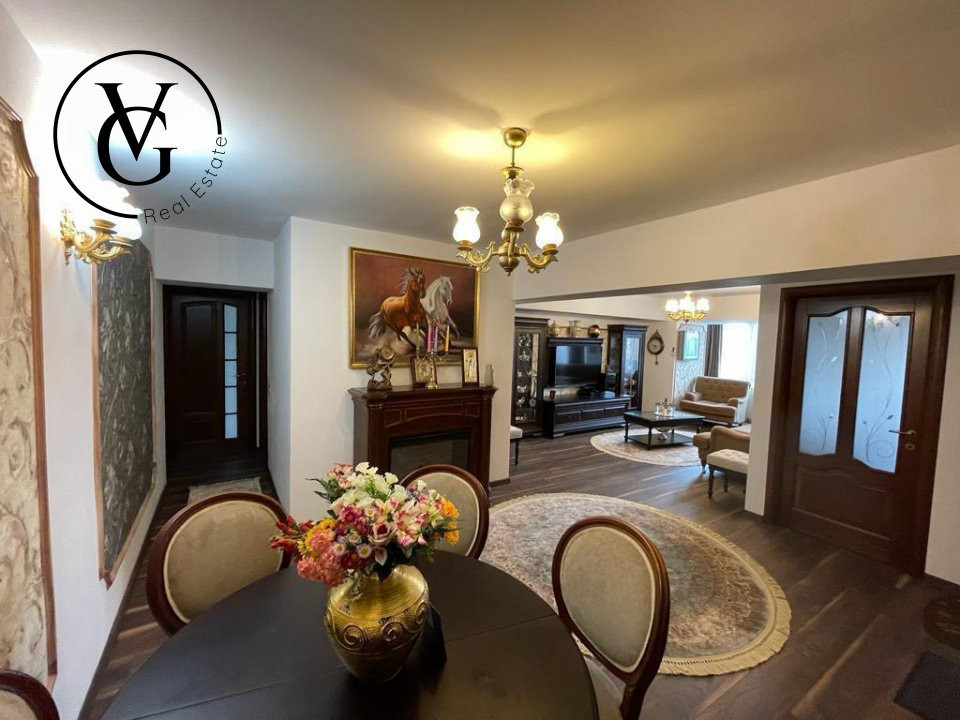 Apartament spatios - Piața Alba Iulia - 3 camere - termen lung