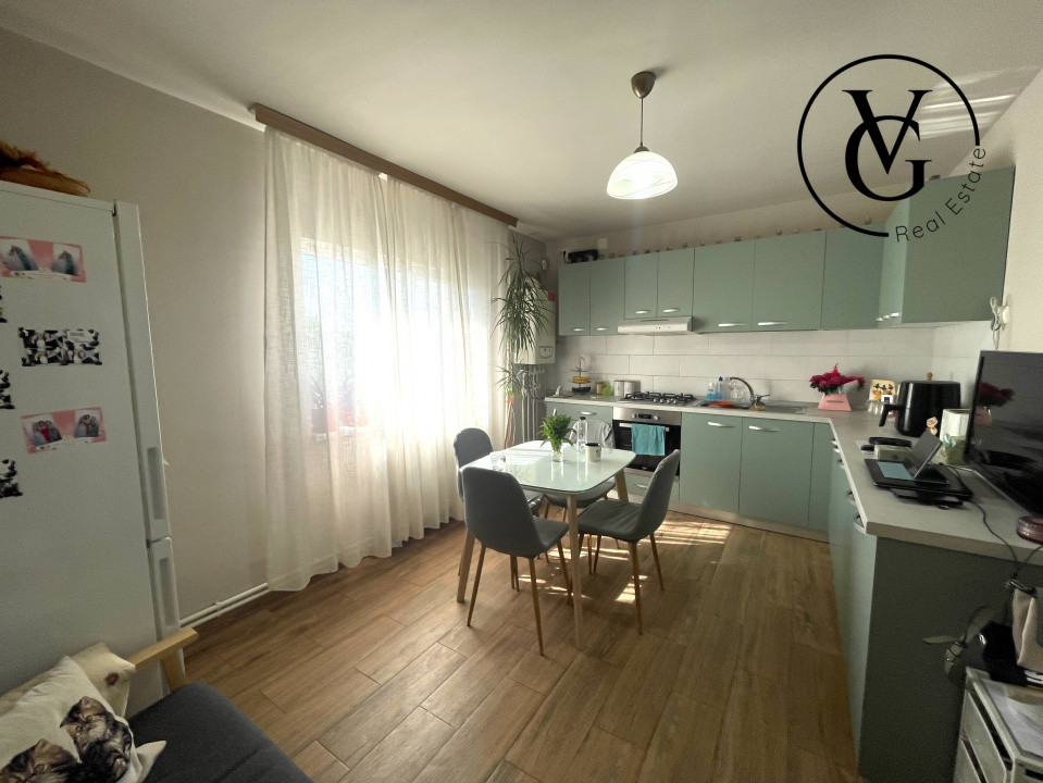 Casa la sol, 3 camere, 276mp teren, Oras Ovidiu