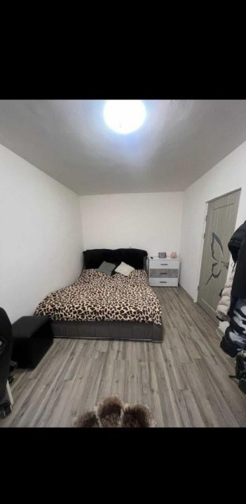 Apartament 2 camere - zona Brotăcei 