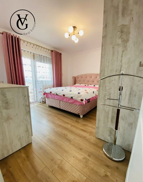 Vila 4 camere-Lumina-cartier privat + locuri de parcare