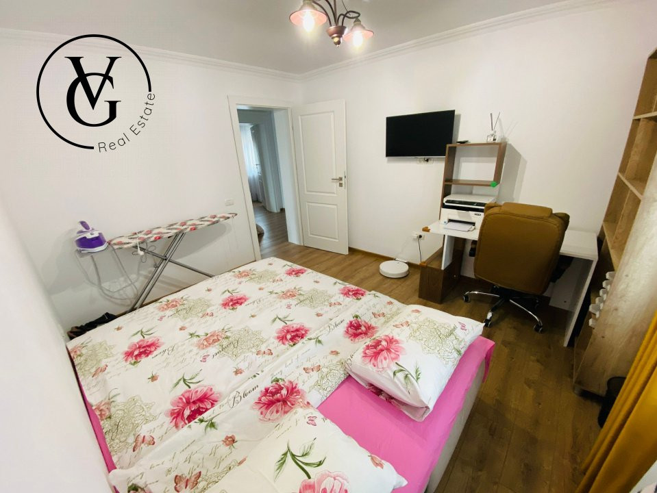 Vila 4 camere-Lumina-cartier privat + locuri de parcare