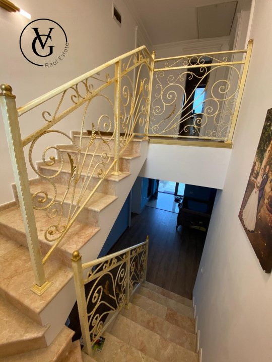 Vila 4 camere-Lumina-cartier privat + locuri de parcare