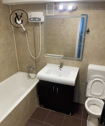 Apartament 3 camere - Piata Romana 