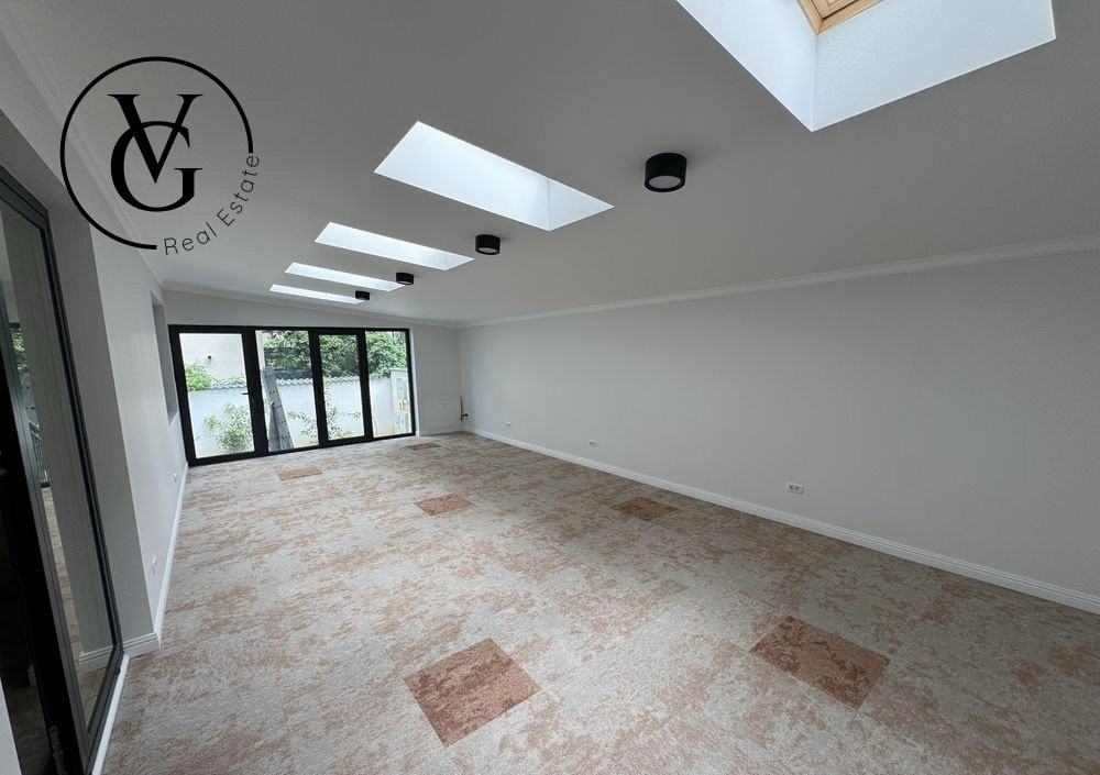 Apartament 3 camere - Tei- spatiu birou