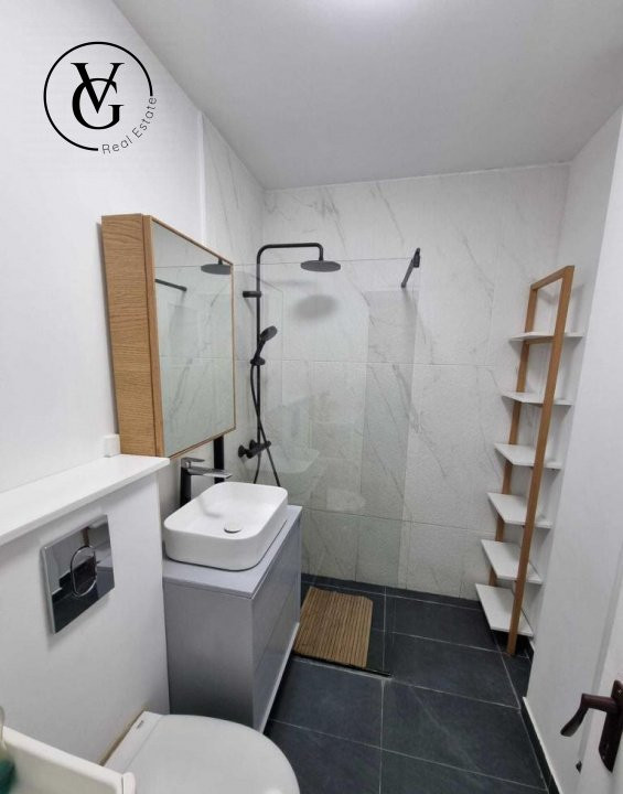 Apartament 3 camere  -Ștefan Cel Mare
