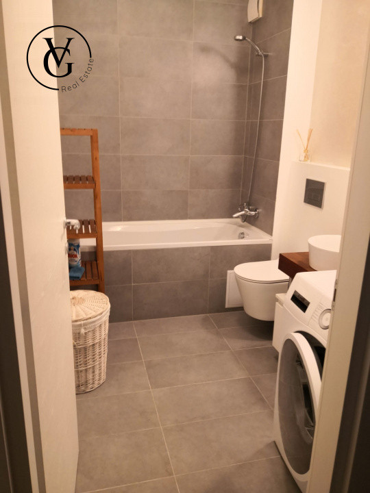 Apartament 3 camere cu parcare Domenii - 1 Mai 