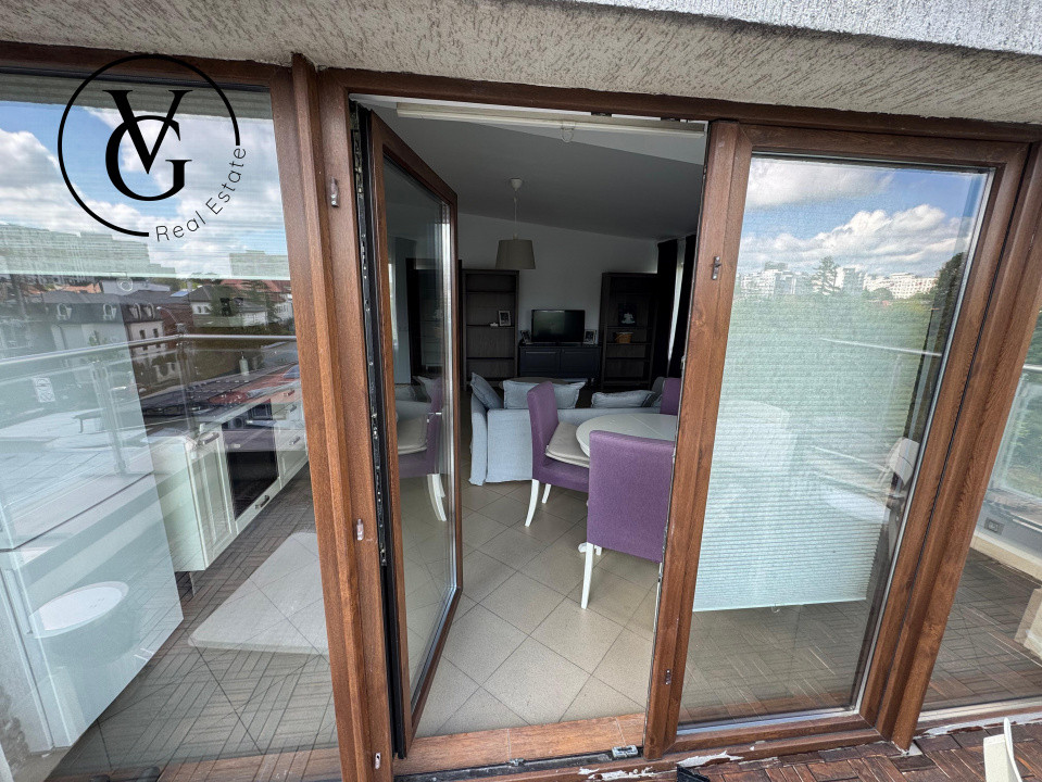 Apartament 3 camere 1 MAI