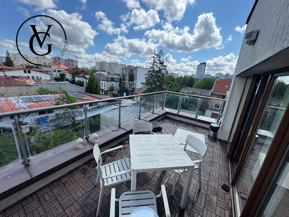 Apartament 3 camere 1 MAI