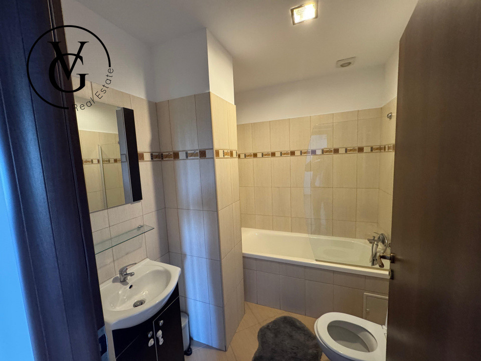 Apartament 3 camere 1 MAI