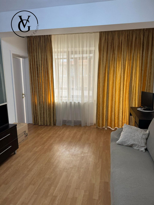 Apartament 3 camere - zona Unirii -termen lung