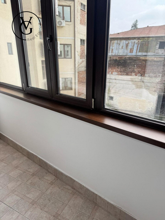 Apartament 3 camere - zona Unirii -termen lung