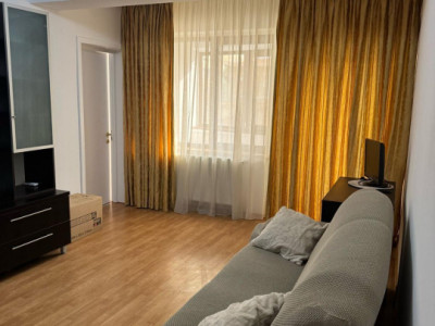 Apartament 3 camere - zona Unirii -termen lung